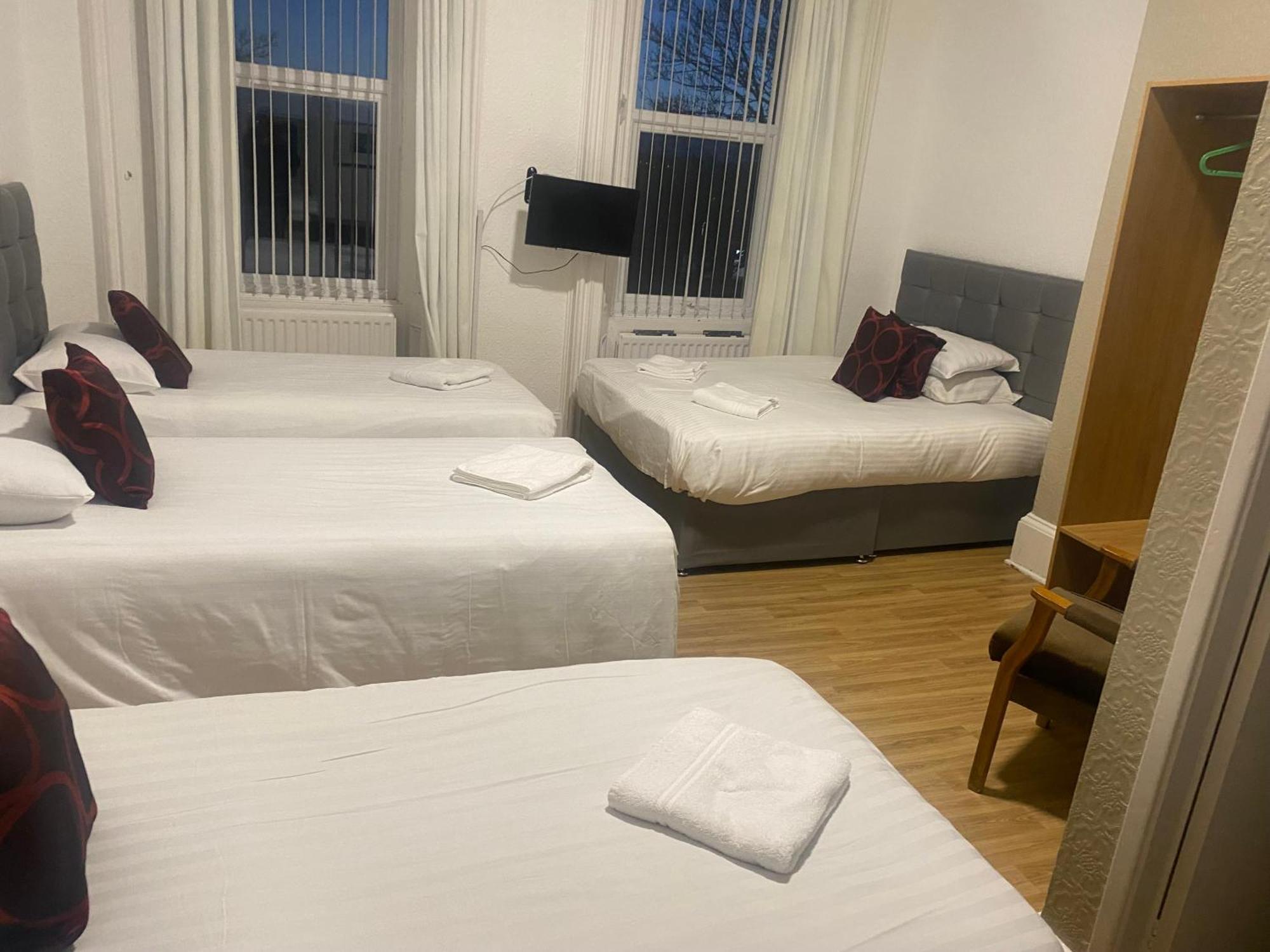 Clifton Hotel Newcastle Habitación foto