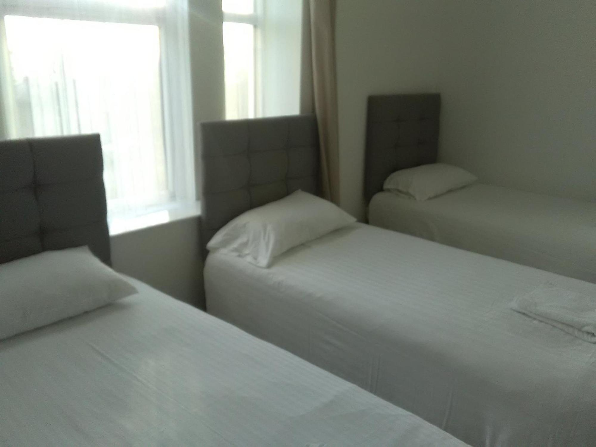 Clifton Hotel Newcastle Habitación foto